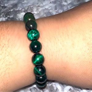 Green tiger eye VIP